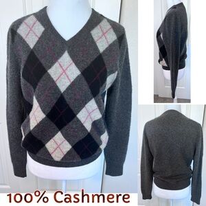 Cashmere Apt. 9 Gray Black White Red Argyle V-Neck Soft Sweater Sz Small Preppy